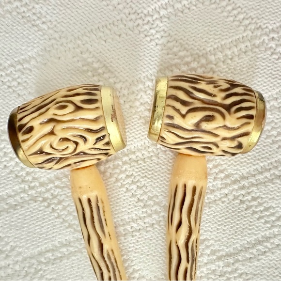 🔵 “Corncob Pipe" Salt & Pepper Shakers From Idlewild Park in Pennsylvania - Picture 5 of 9